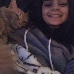 Meet your Posher, Alyssa